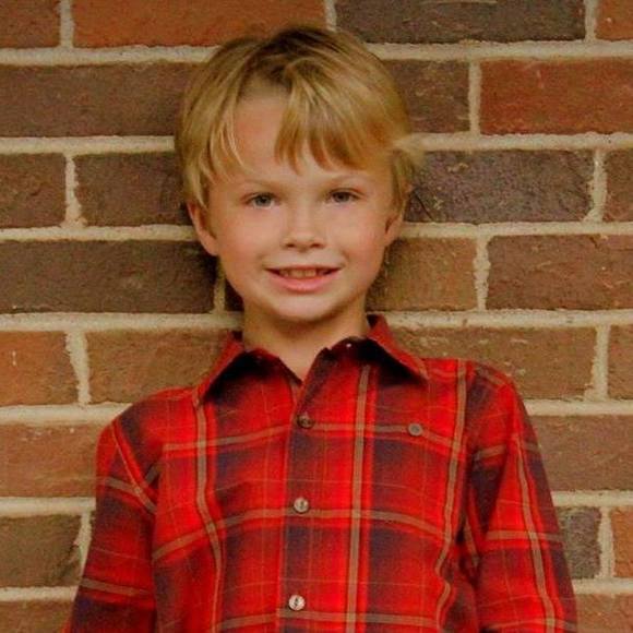 Meet your Posher, Heather - Picture 1 of 1